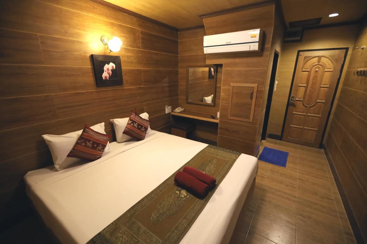 Thai Cozy House - Sha Certified Bangkok Exterior photo