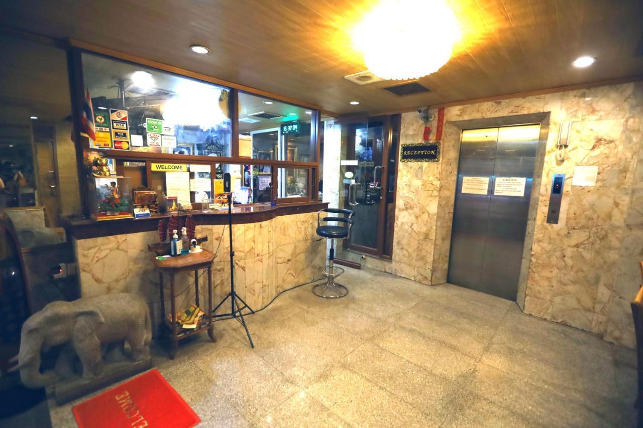 Thai Cozy House - Sha Certified Bangkok Exterior photo